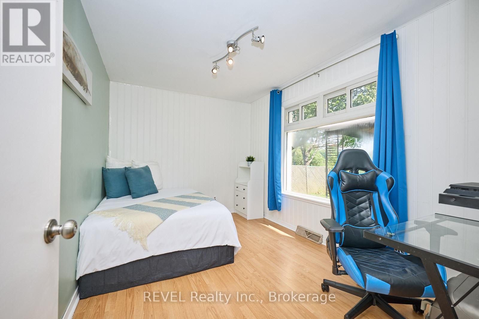 6724 Mcmicking Street, Niagara Falls, Ontario  L2J 1X3 - Photo 24 - X12473439