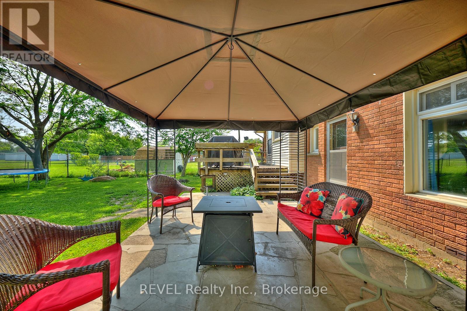 6724 Mcmicking Street, Niagara Falls, Ontario  L2J 1X3 - Photo 30 - X12473439