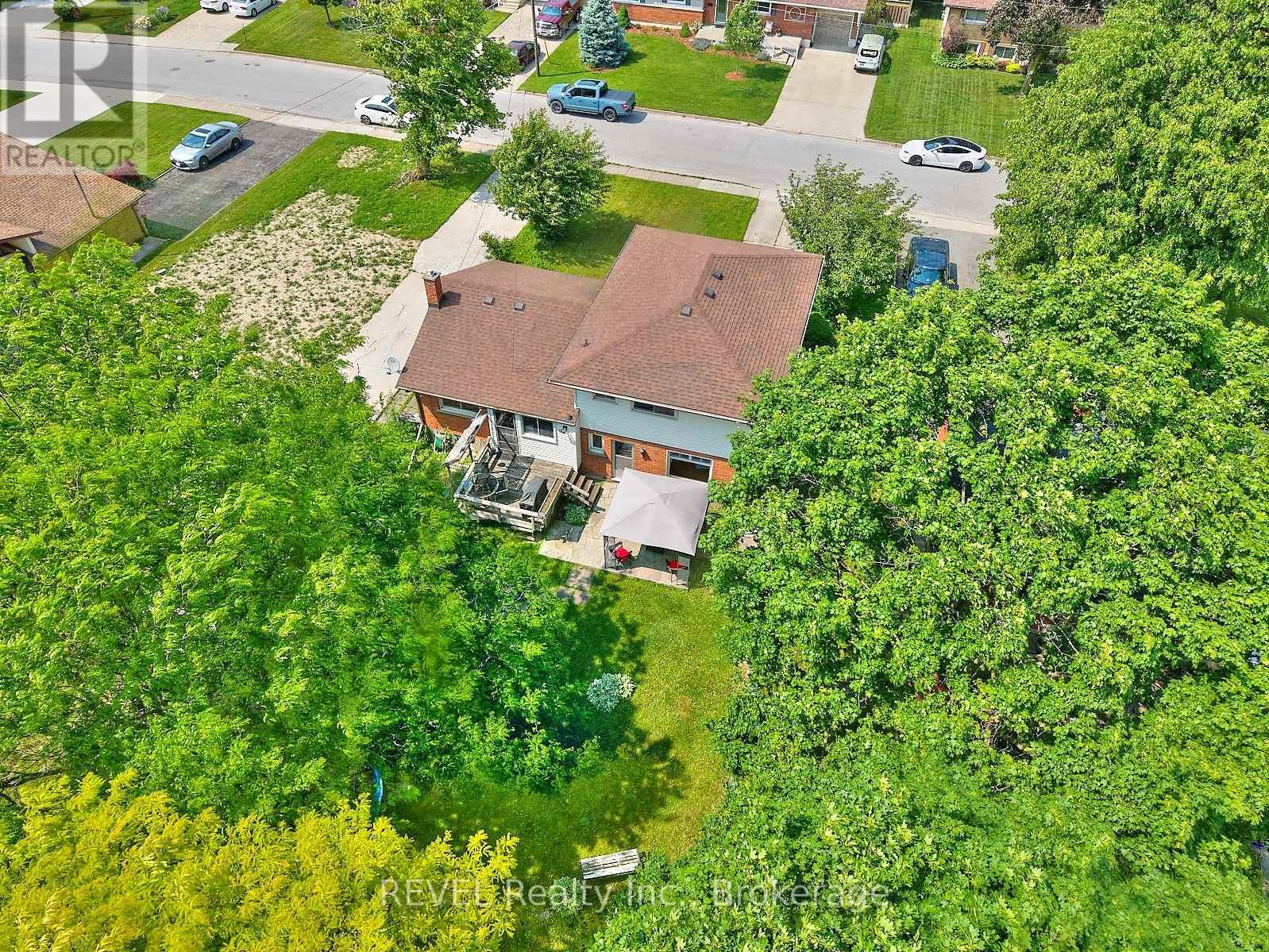 6724 Mcmicking Street, Niagara Falls, Ontario  L2J 1X3 - Photo 39 - X12473439