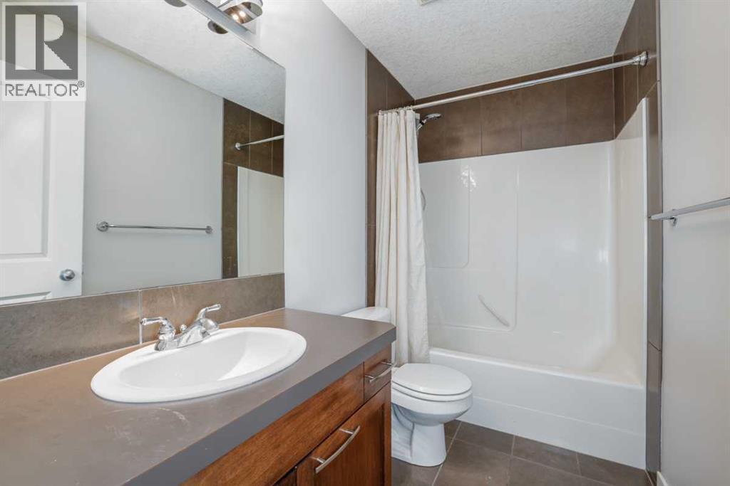 129 Pantego Bay Nw, Calgary, Alberta  T3K 0B7 - Photo 25 - A2255406