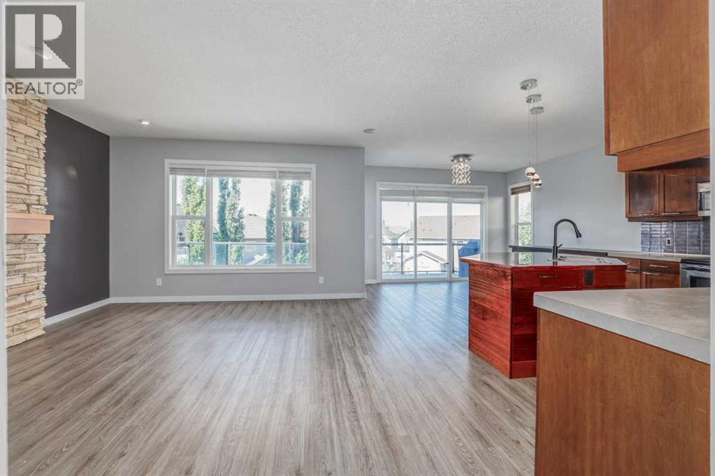 129 Pantego Bay Nw, Calgary, Alberta  T3K 0B7 - Photo 3 - A2255406
