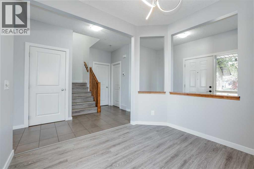 129 Pantego Bay Nw, Calgary, Alberta  T3K 0B7 - Photo 16 - A2255406