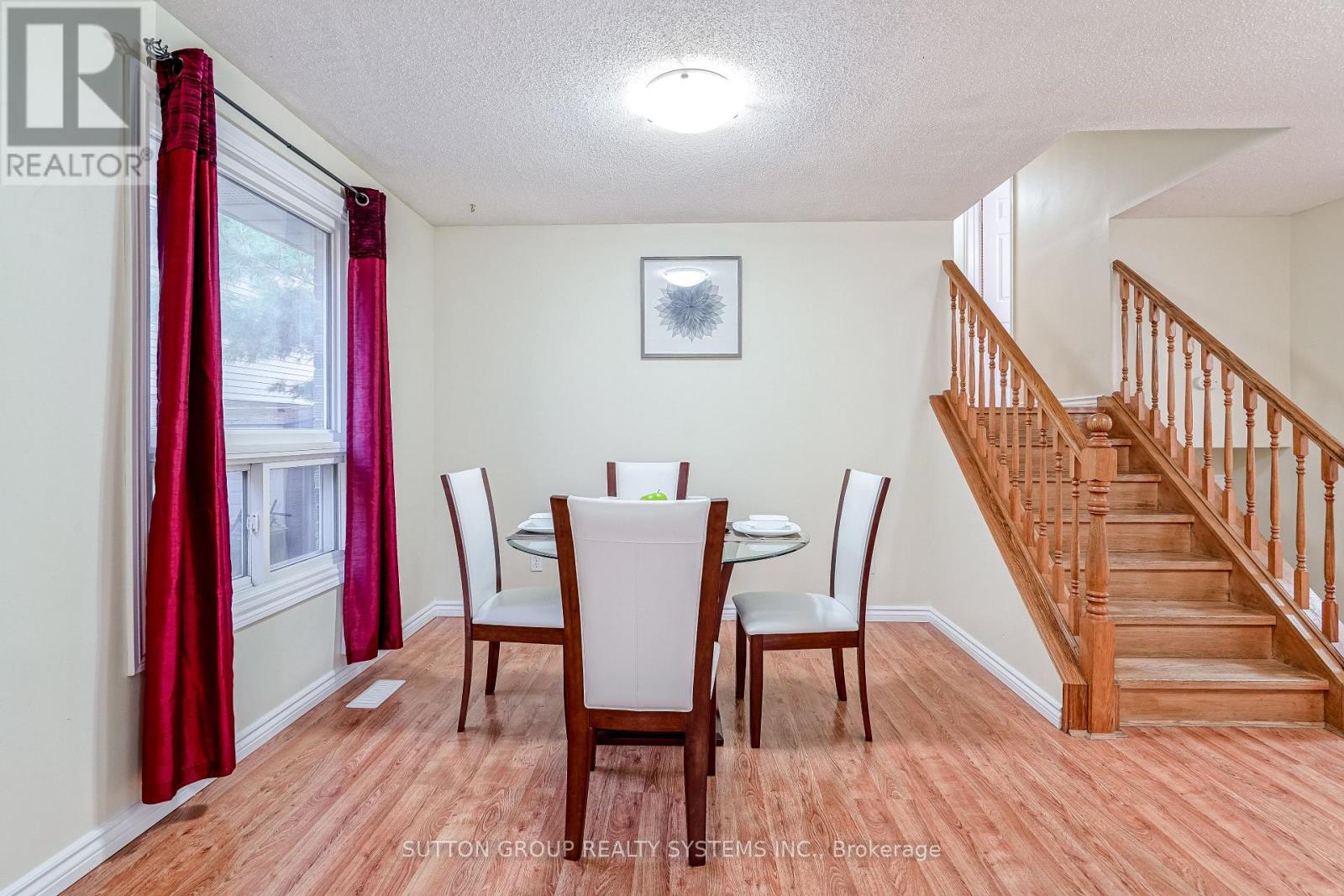 Upper - 85 Covington Crescent, Kitchener, Ontario  N2N 2X1 - Photo 6 - X12473292