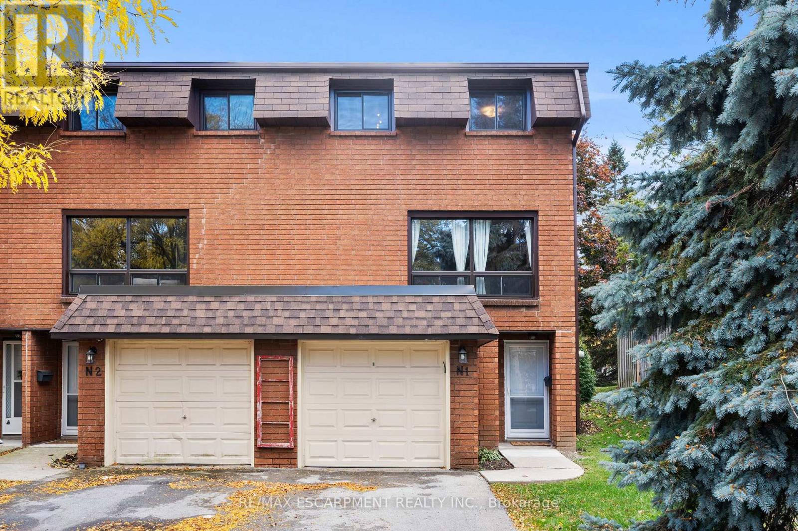 N1 - 444 STONE CHURCH ROAD W, hamilton (gilkson), Ontario