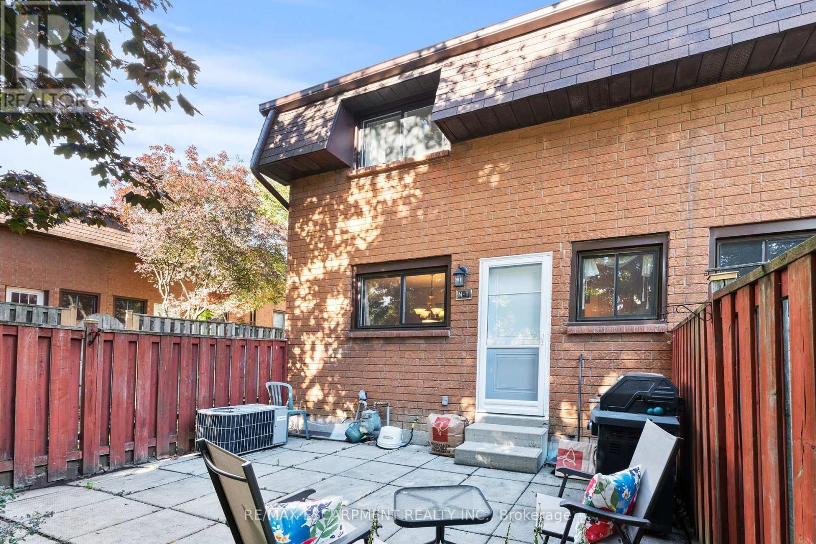 N1 - 444 Stone Church Road W, Hamilton, Ontario  L9B 1R1 - Photo 26 - X12473354
