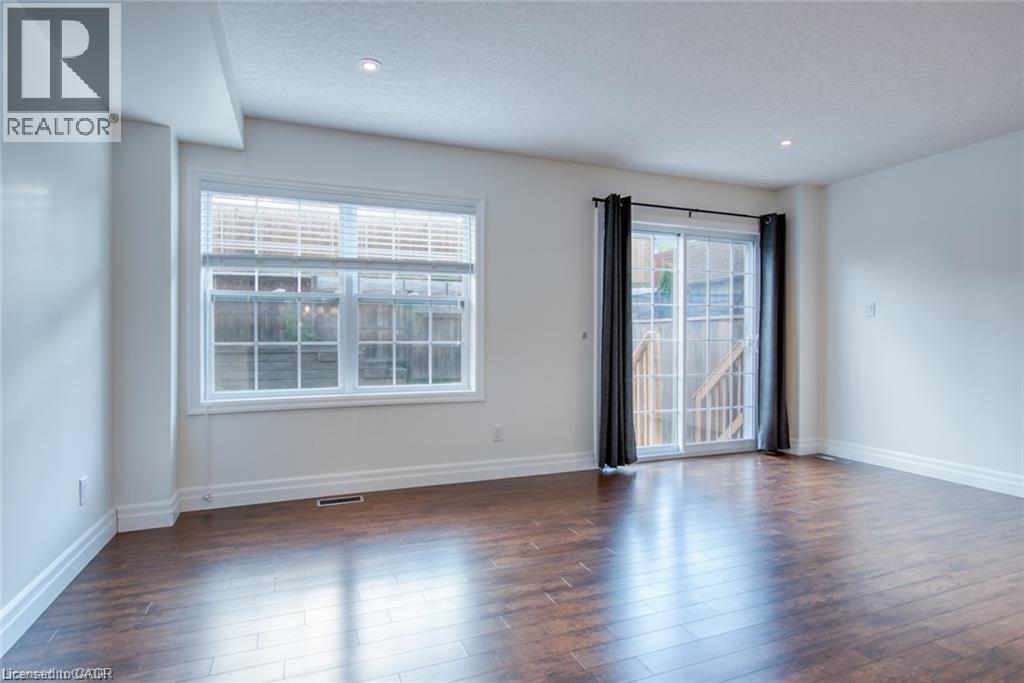 43 Woolwich Street, Kitchener, Ontario  N2K 1S2 - Photo 10 - 40780934