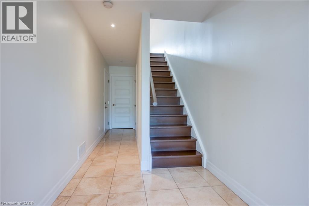 43 Woolwich Street, Kitchener, Ontario  N2K 1S2 - Photo 7 - 40780934