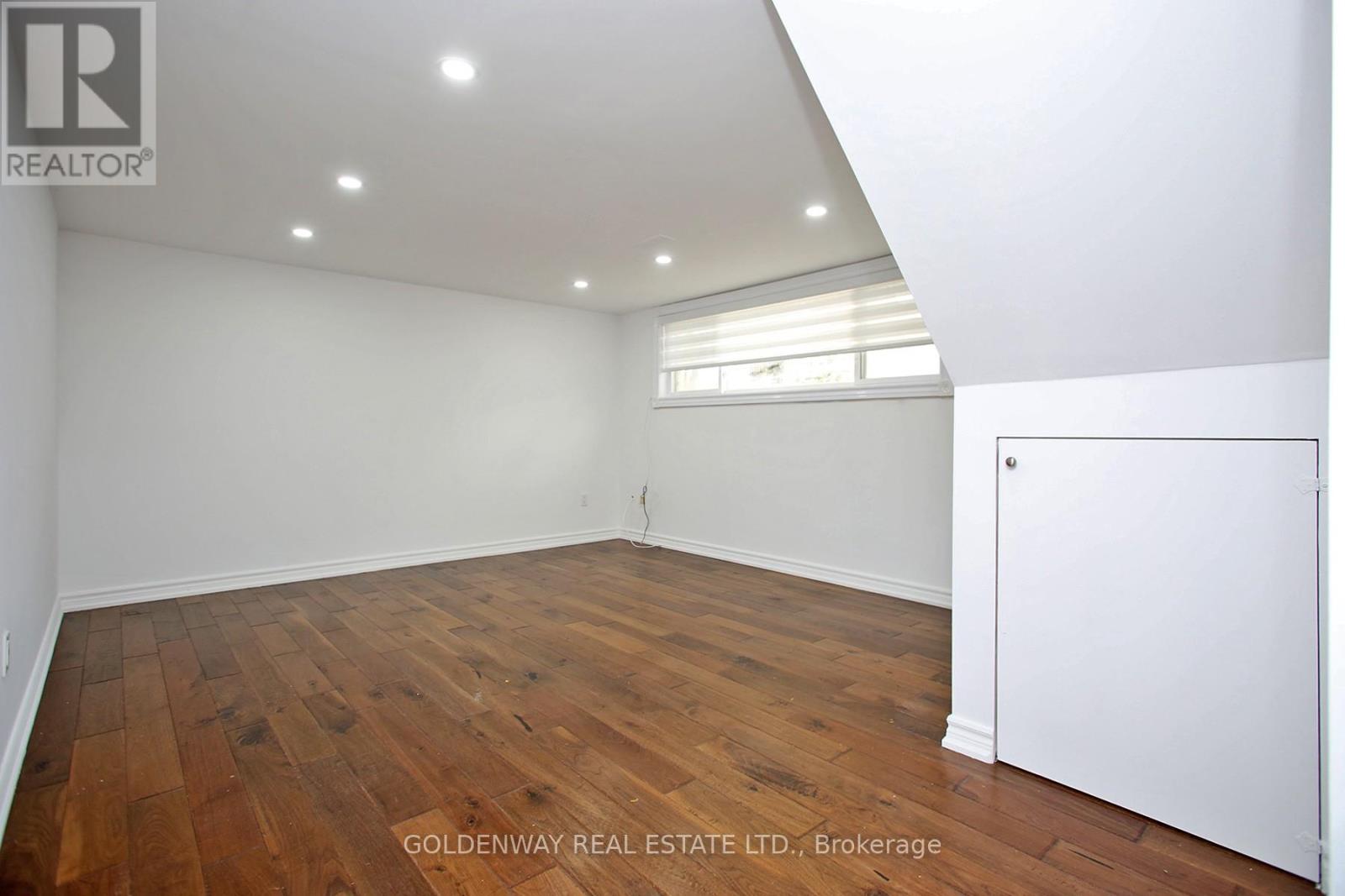 271 Iredale Road, Richmond Hill, Ontario  L4C 4R5 - Photo 28 - N12465166