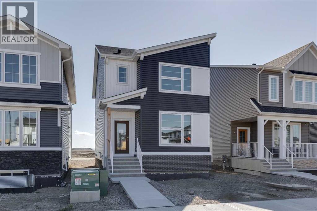 99 Southborough Crescent, Cochrane, Alberta  T4C 2S6 - Photo 1 - A2262263