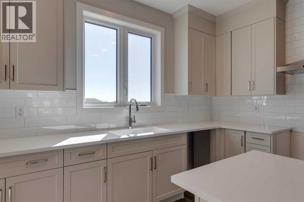 99 Southborough Crescent, Cochrane, Alberta  T4C 2S6 - Photo 30 - A2262263