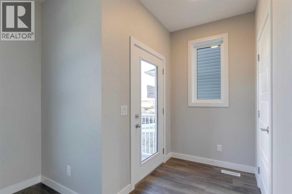 99 Southborough Crescent, Cochrane, Alberta  T4C 2S6 - Photo 29 - A2262263