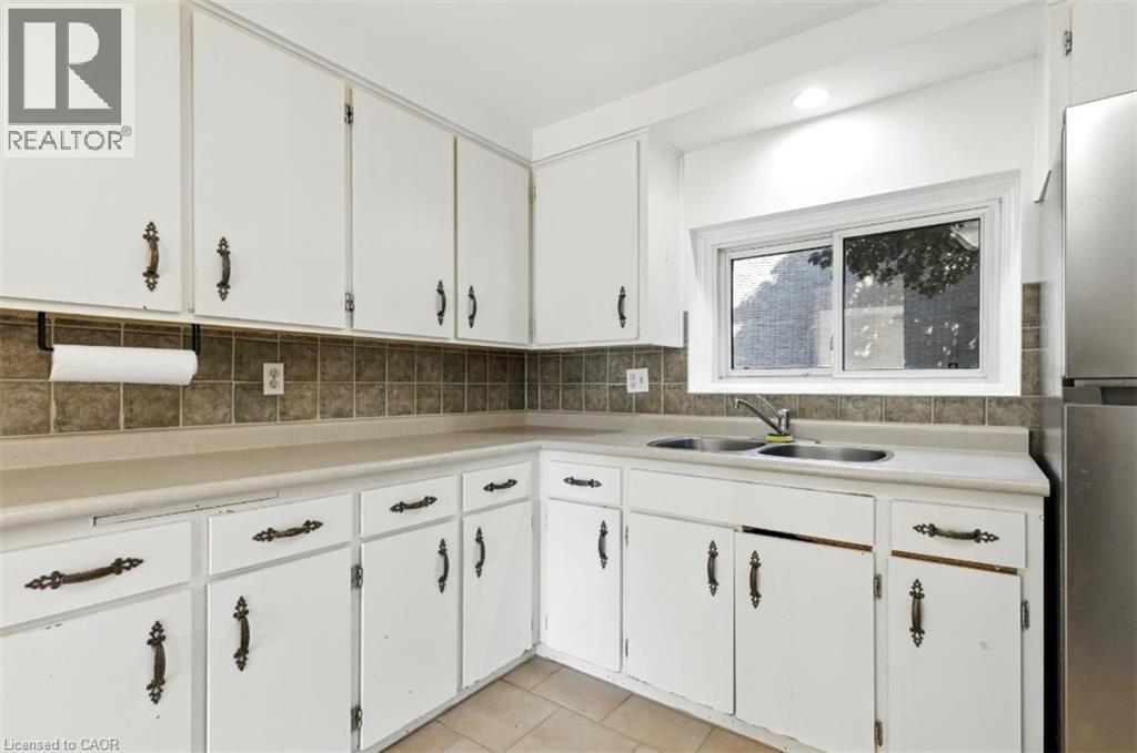 11 Grand River Boulevard Unit# 29, Kitchener, Ontario  N2A 2T2 - Photo 4 - 40778816