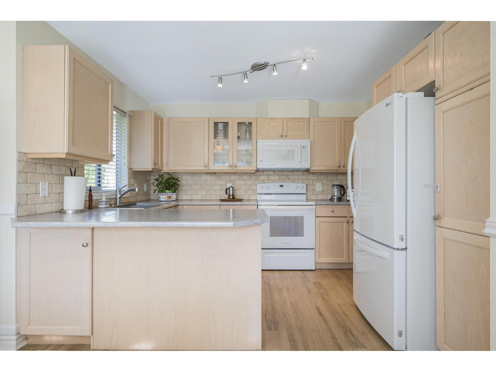 20 21928 48 Avenue, Langley, British Columbia  V3A 8H1 - Photo 12 - R3060122