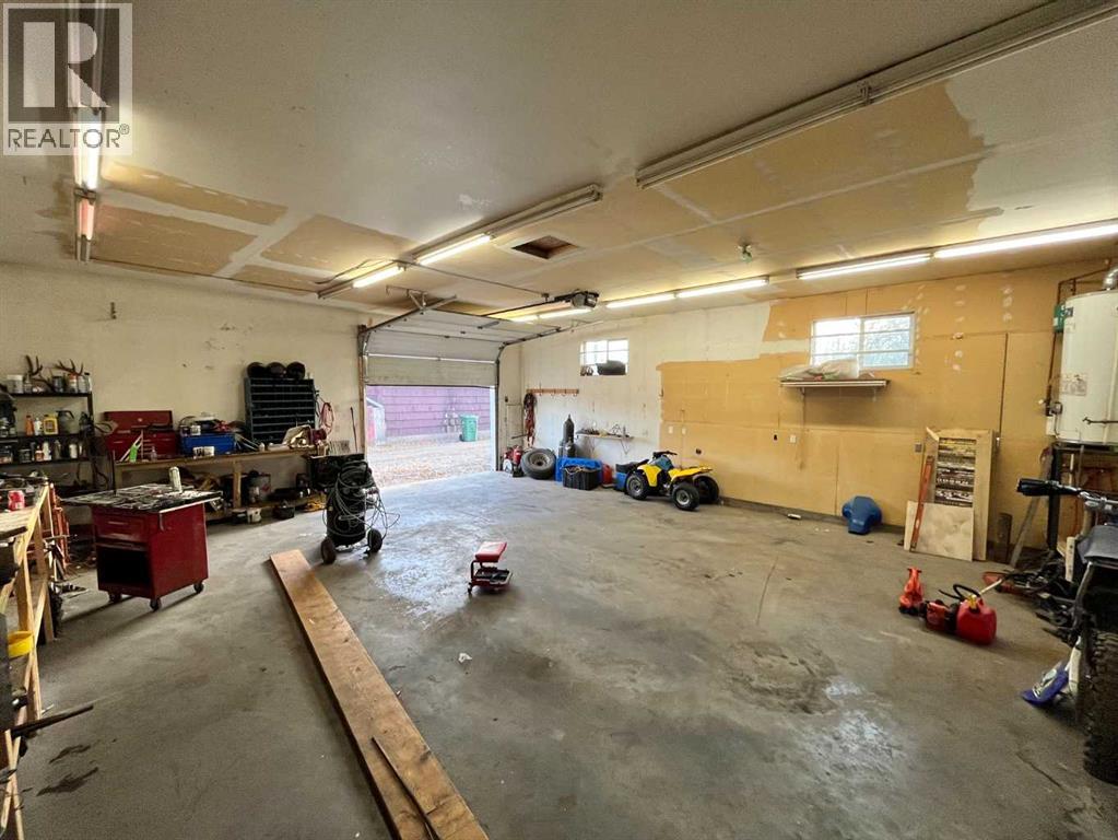 5104 44 Avenue, Taber, Alberta  T1G 1A9 - Photo 29 - A2265754