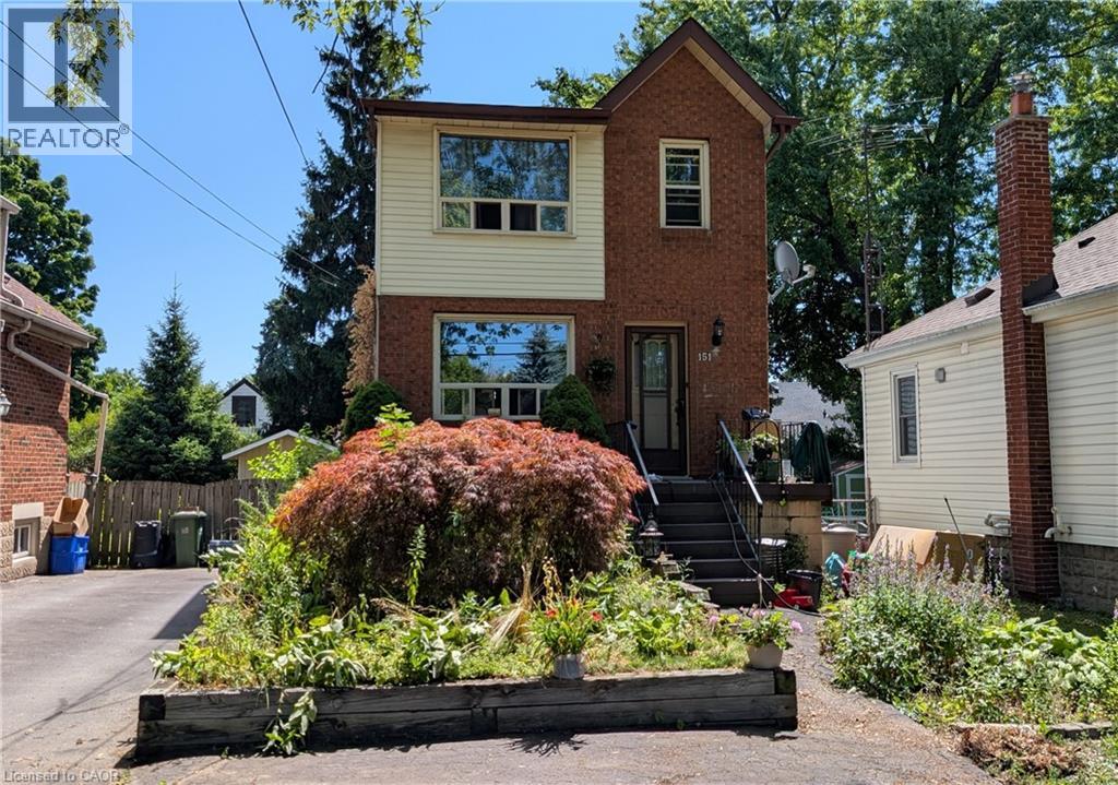 151 East 21st Street, Hamilton, Ontario  L8V 2T5 - Photo 1 - 40780910