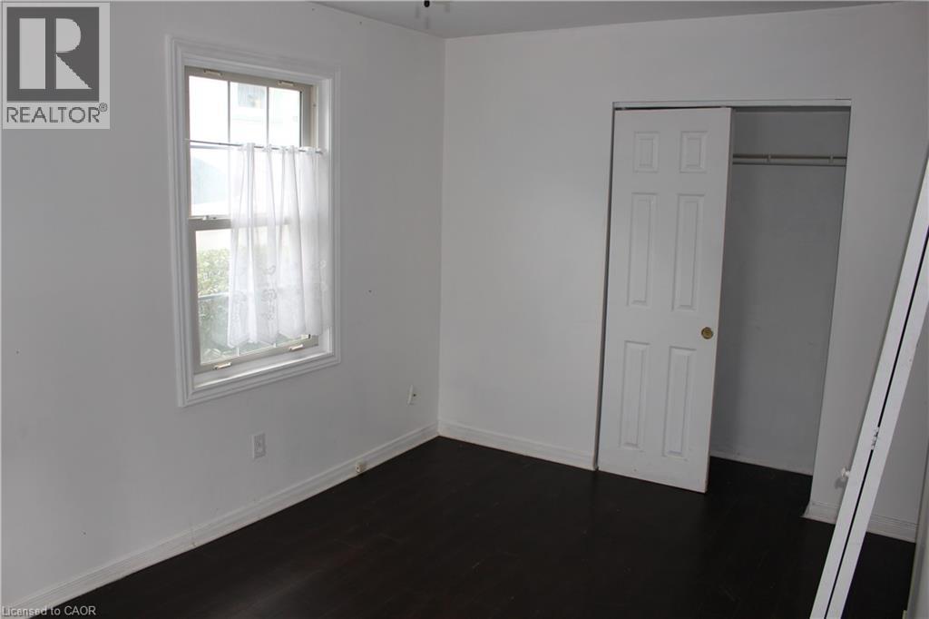 5406 Mcrae Street, Niagara Falls, Ontario  L2E 1R4 - Photo 15 - 40780719