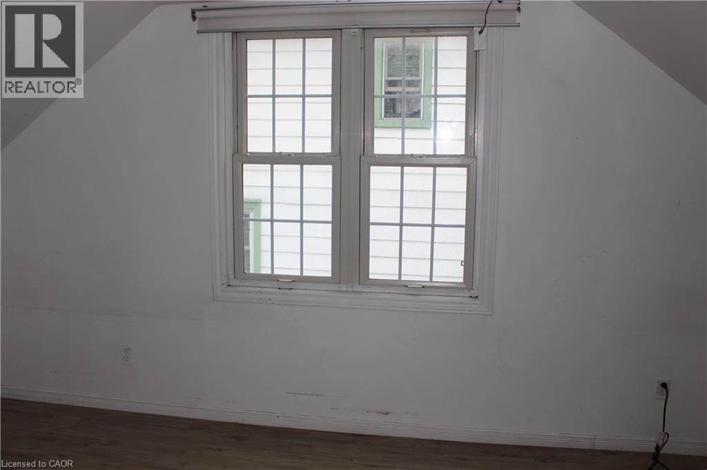 5406 Mcrae Street, Niagara Falls, Ontario  L2E 1R4 - Photo 28 - 40780719
