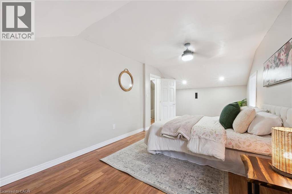 16-18 St Andrews Street, Cambridge, Ontario  N1S 1M4 - Photo 14 - 40779895