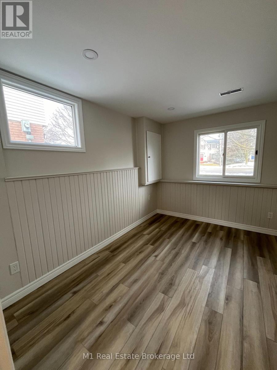 Lower - 353 Imperial Road S, Guelph, Ontario  N1K 1L8 - Photo 10 - X12473505