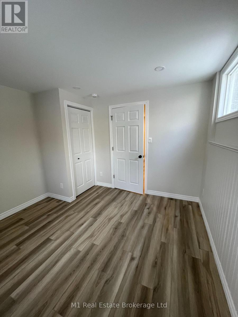 Lower - 353 Imperial Road S, Guelph, Ontario  N1K 1L8 - Photo 11 - X12473505