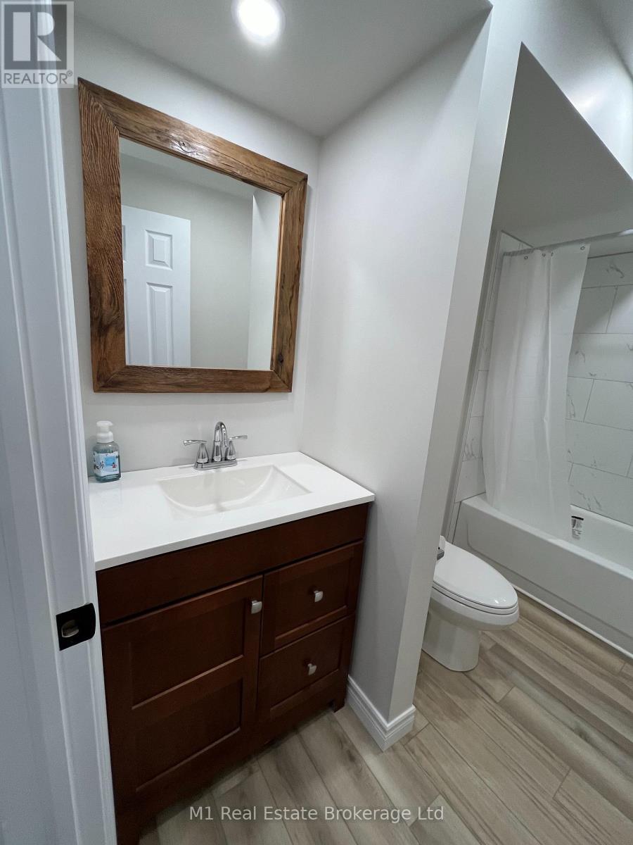 Lower - 353 Imperial Road S, Guelph, Ontario  N1K 1L8 - Photo 8 - X12473505