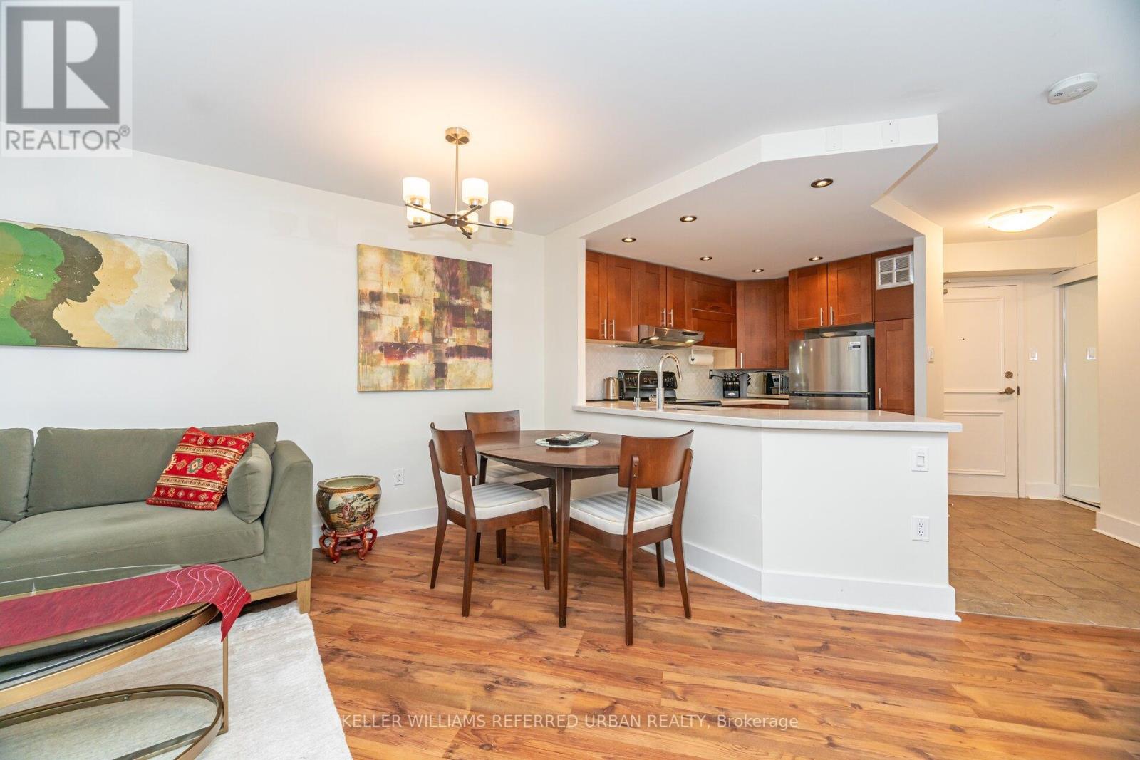 107 - 77 Maitland Place, Toronto, Ontario  M4Y 2V6 - Photo 2 - C12441197