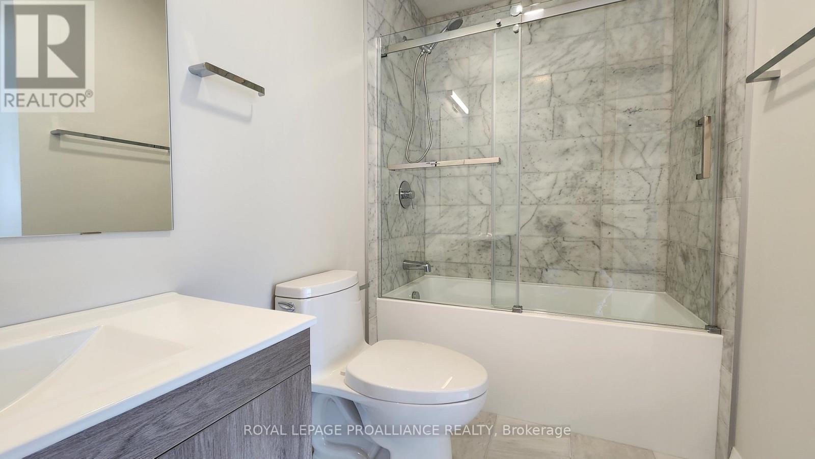 3 - 261 Front Street, Belleville, Ontario  K8N 2Z6 - Photo 20 - X12473491