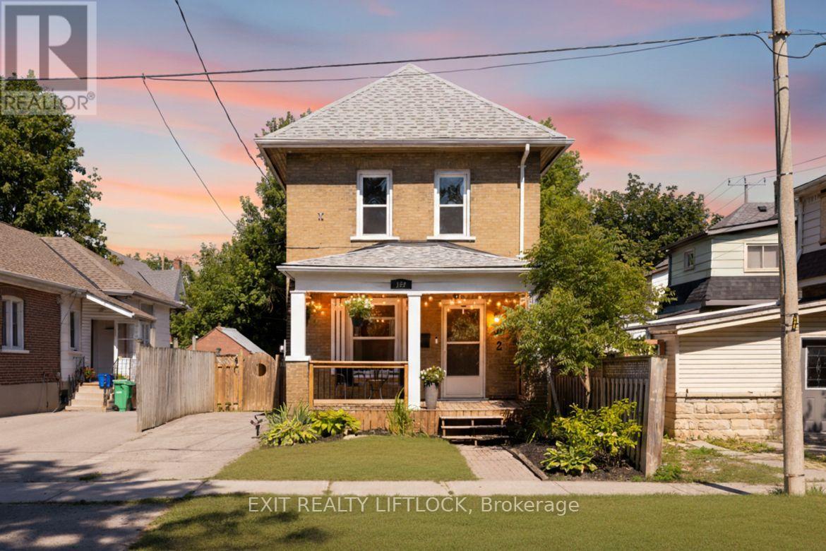 132 Maude Street, Peterborough Central, Ontario  K9J 3A2 - Photo 1 - X12473506