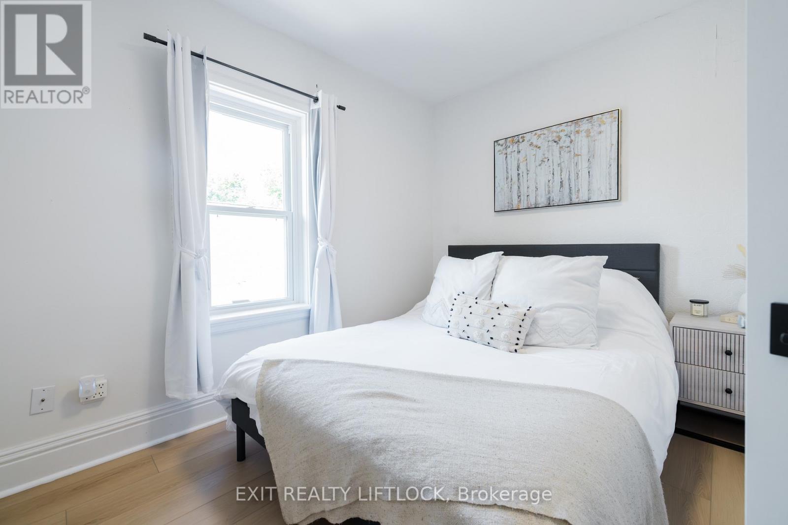 132 Maude Street, Peterborough Central, Ontario  K9J 3A2 - Photo 16 - X12473506