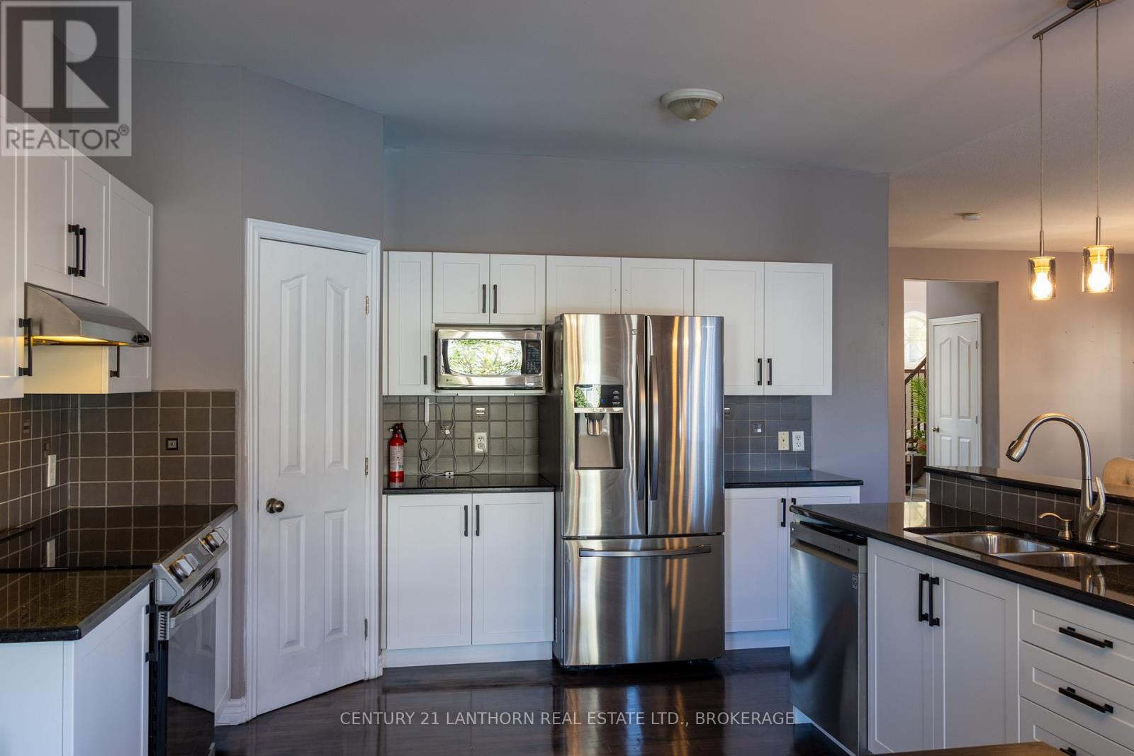 409 Cavendish Crescent, Kingston, Ontario  K7P 0E7 - Photo 19 - X12473536