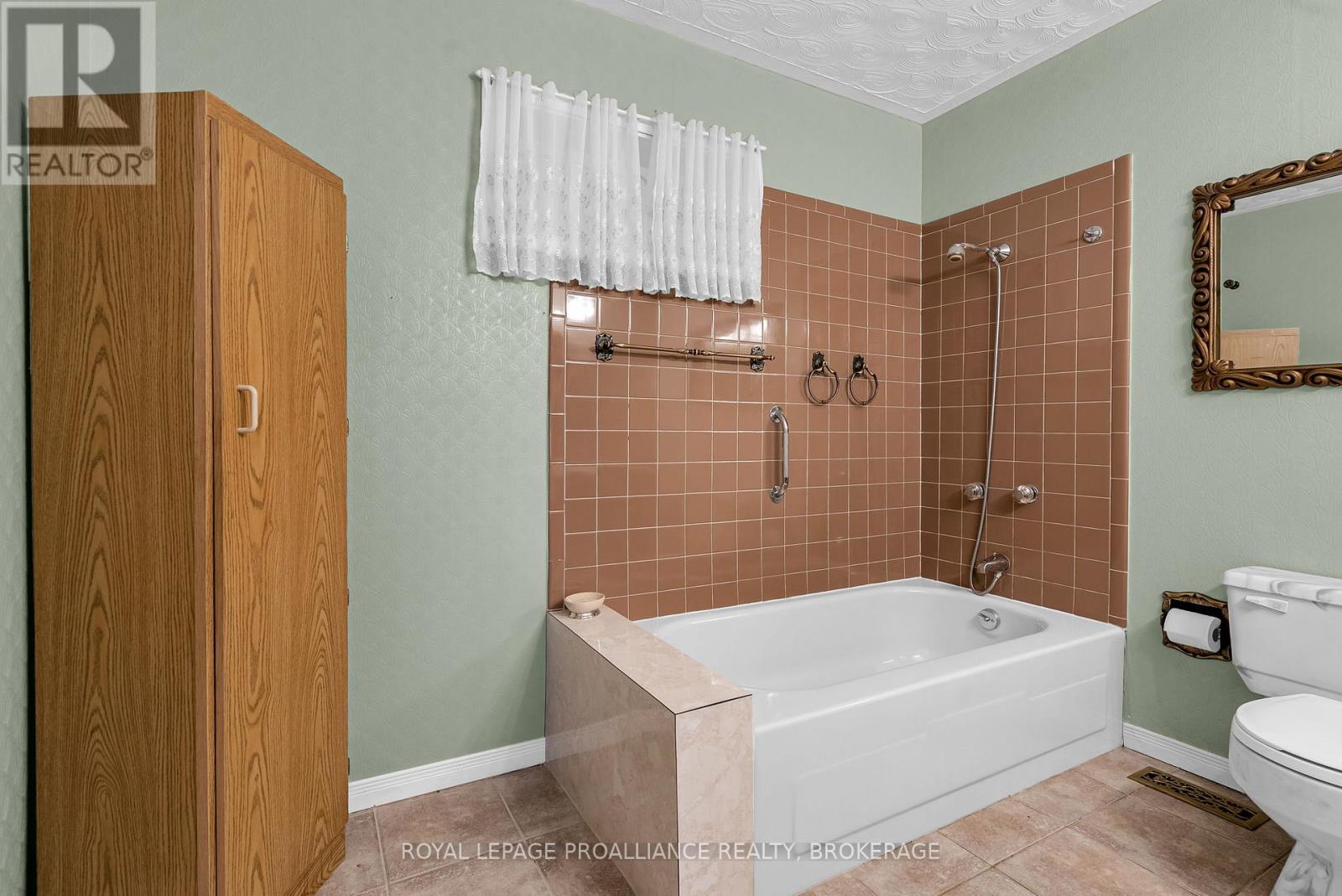 224 Danis Avenue, Cornwall, Ontario  K6H 5E7 - Photo 32 - X12473579