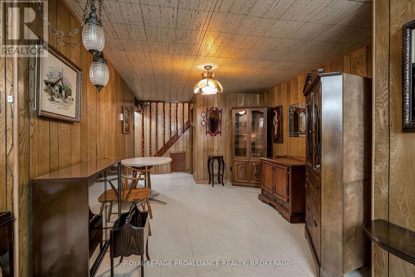 224 Danis Avenue, Cornwall, Ontario  K6H 5E7 - Photo 36 - X12473579