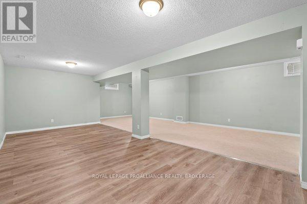 781 Shires Way, Kingston, Ontario  K7M 8X9 - Photo 26 - X12473595