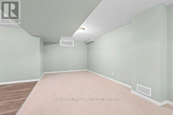 781 Shires Way, Kingston, Ontario  K7M 8X9 - Photo 29 - X12473595