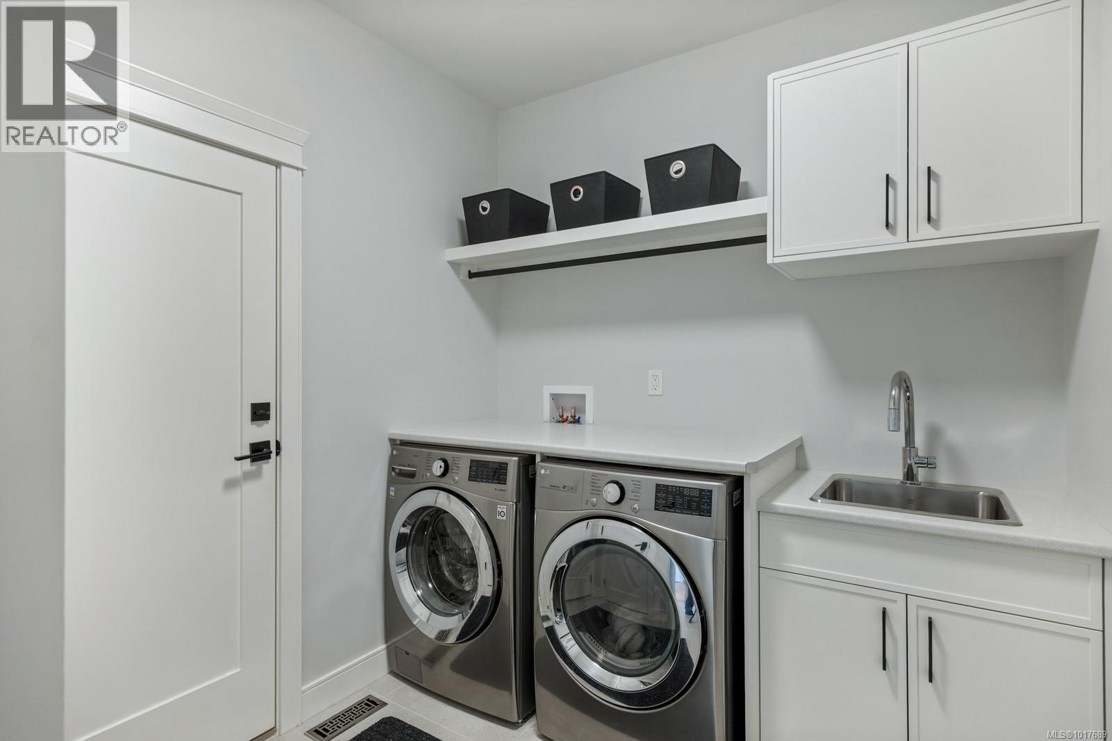 1570 Crown Isle Blvd, Courtenay, British Columbia  V9N 0G3 - Photo 35 - 1017689