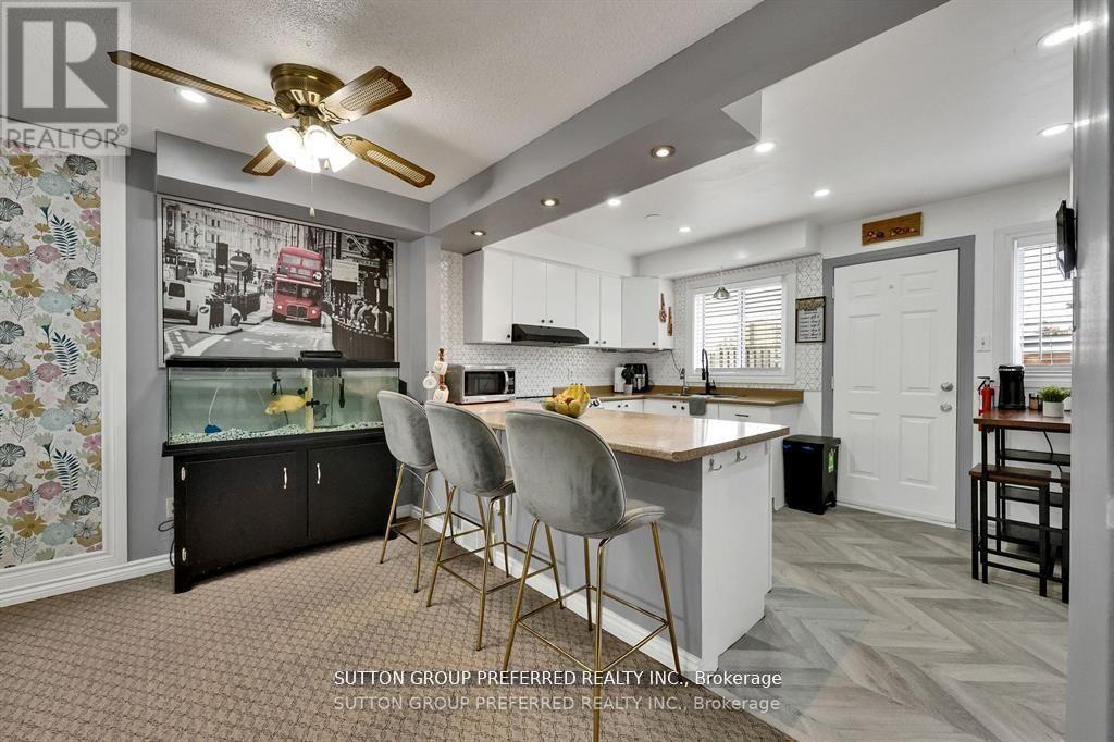 71 - 320 Westminster Avenue, London South (South H), Ontario  N6C 5H5 - Photo 10 - X12473545