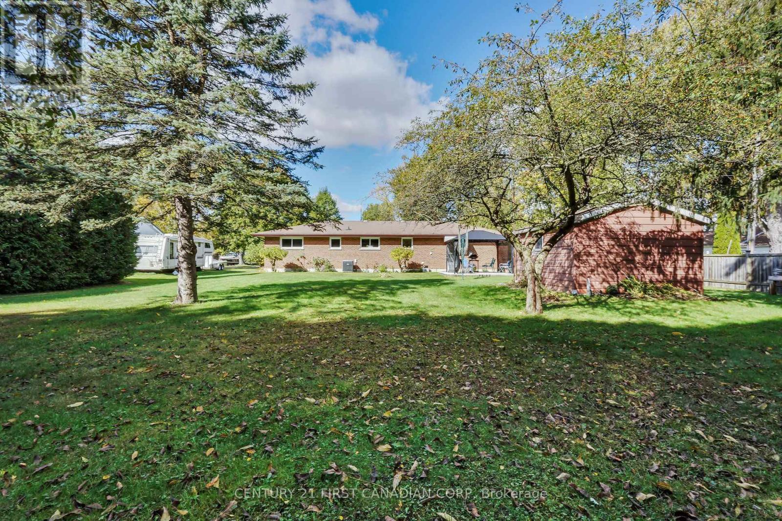 141 Cherry Street, Chatham-Kent (Bothwell), Ontario  N0P 1C0 - Photo 30 - X12473566