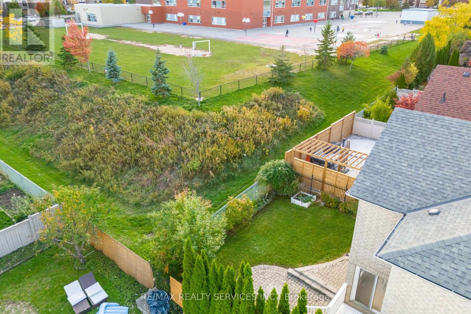 71 Ivy Glen Drive, Vaughan, Ontario  L6A 0P3 - Photo 46 - N12473136