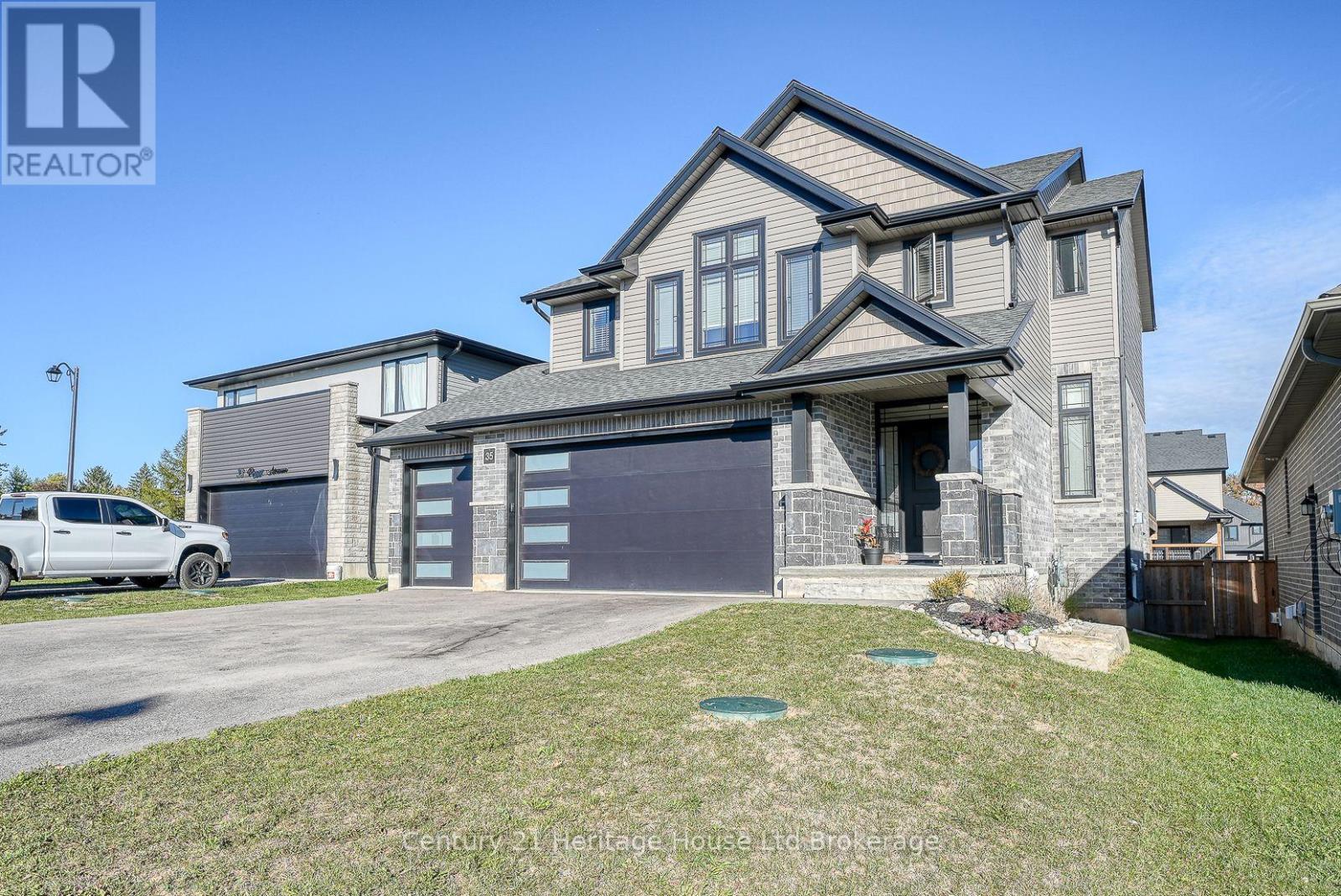 35 Peggy Avenue, South-West Oxford (Mount Elgin), Ontario  N0J 1N0 - Photo 2 - X12472501