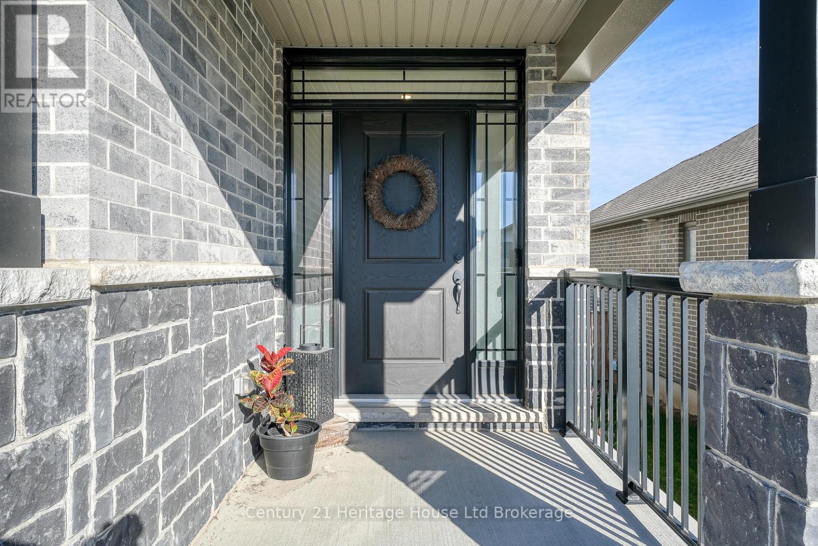 35 Peggy Avenue, South-West Oxford (Mount Elgin), Ontario  N0J 1N0 - Photo 4 - X12472501