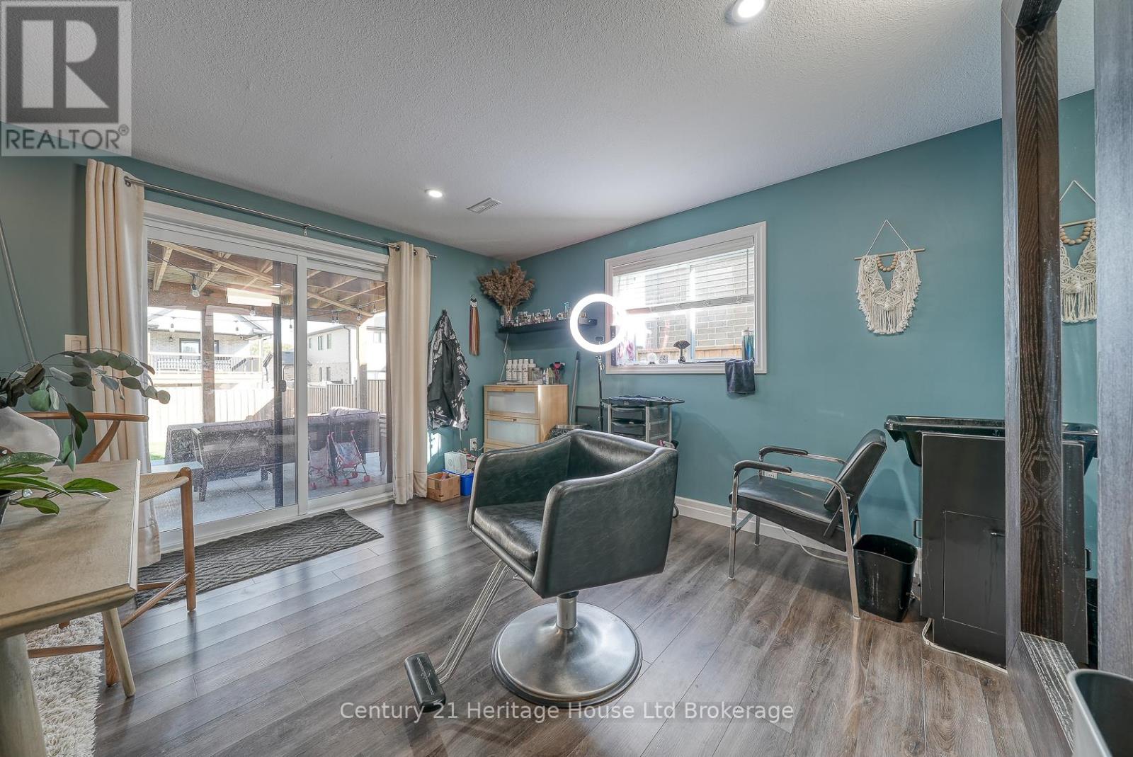 35 Peggy Avenue, South-West Oxford (Mount Elgin), Ontario  N0J 1N0 - Photo 40 - X12472501