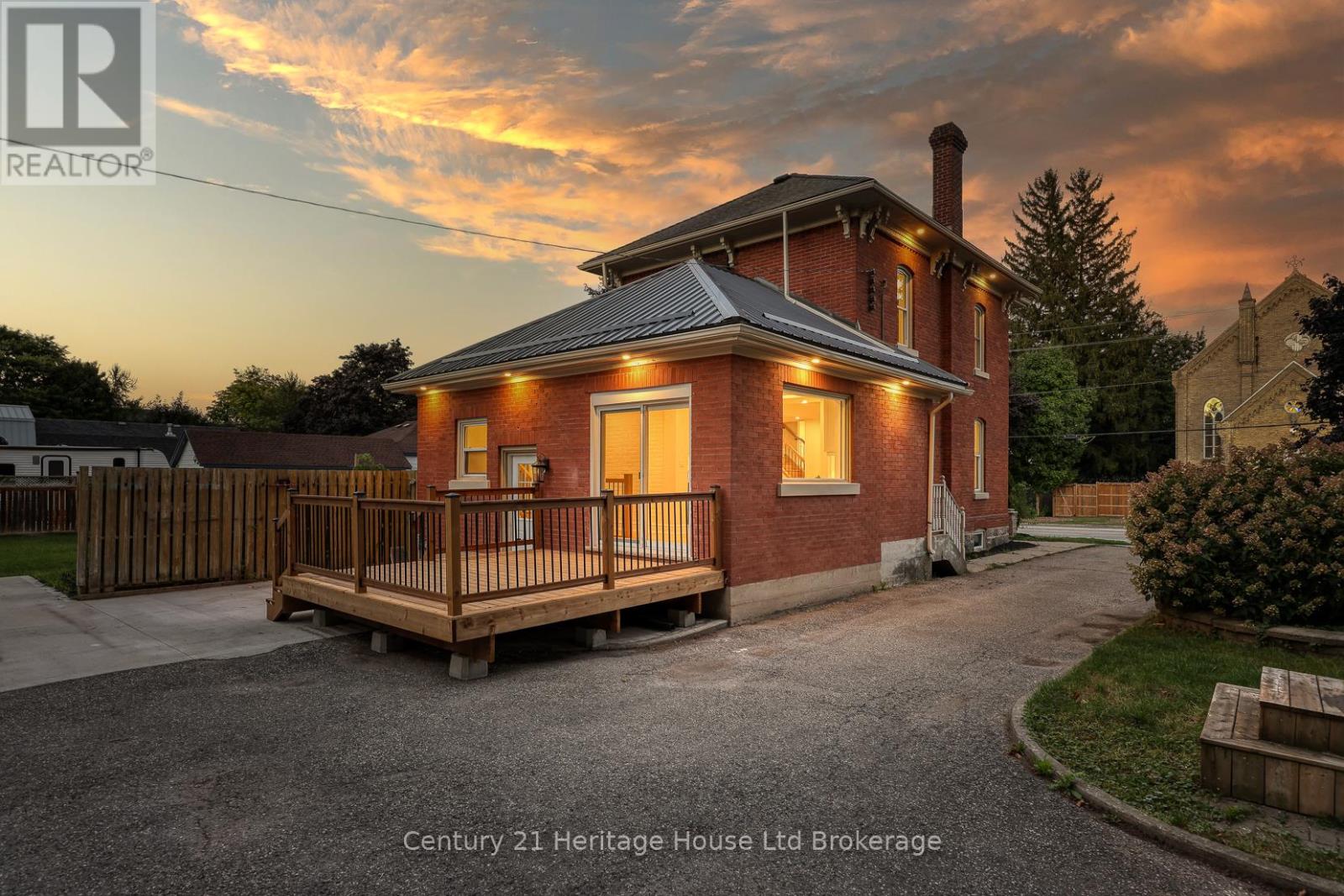 152 Blandford Street, East Zorra-Tavistock, Ontario  N0J 1M0 - Photo 7 - X12473568