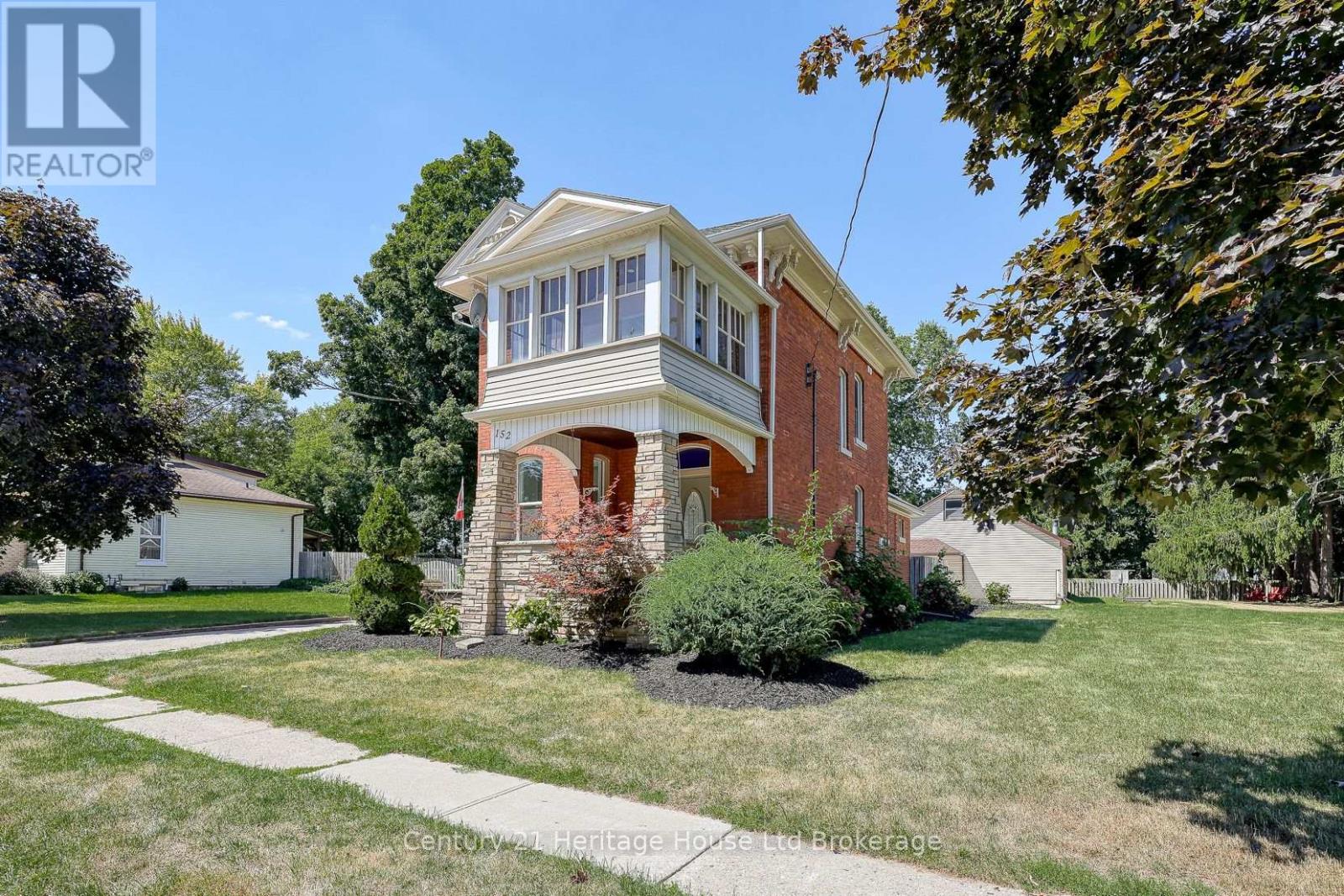 152 Blandford Street, East Zorra-Tavistock, Ontario  N0J 1M0 - Photo 8 - X12473568