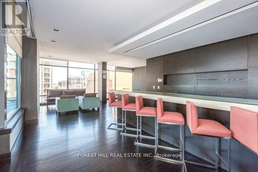 2407 - 18 Yorkville Avenue, Toronto, Ontario  M4W 3Y8 - Photo 20 - C12473404