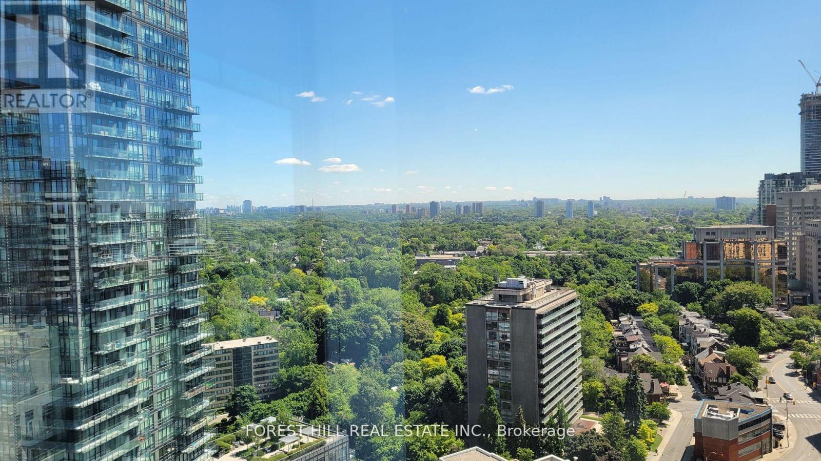 2407 - 18 Yorkville Avenue, Toronto, Ontario  M4W 3Y8 - Photo 4 - C12473404
