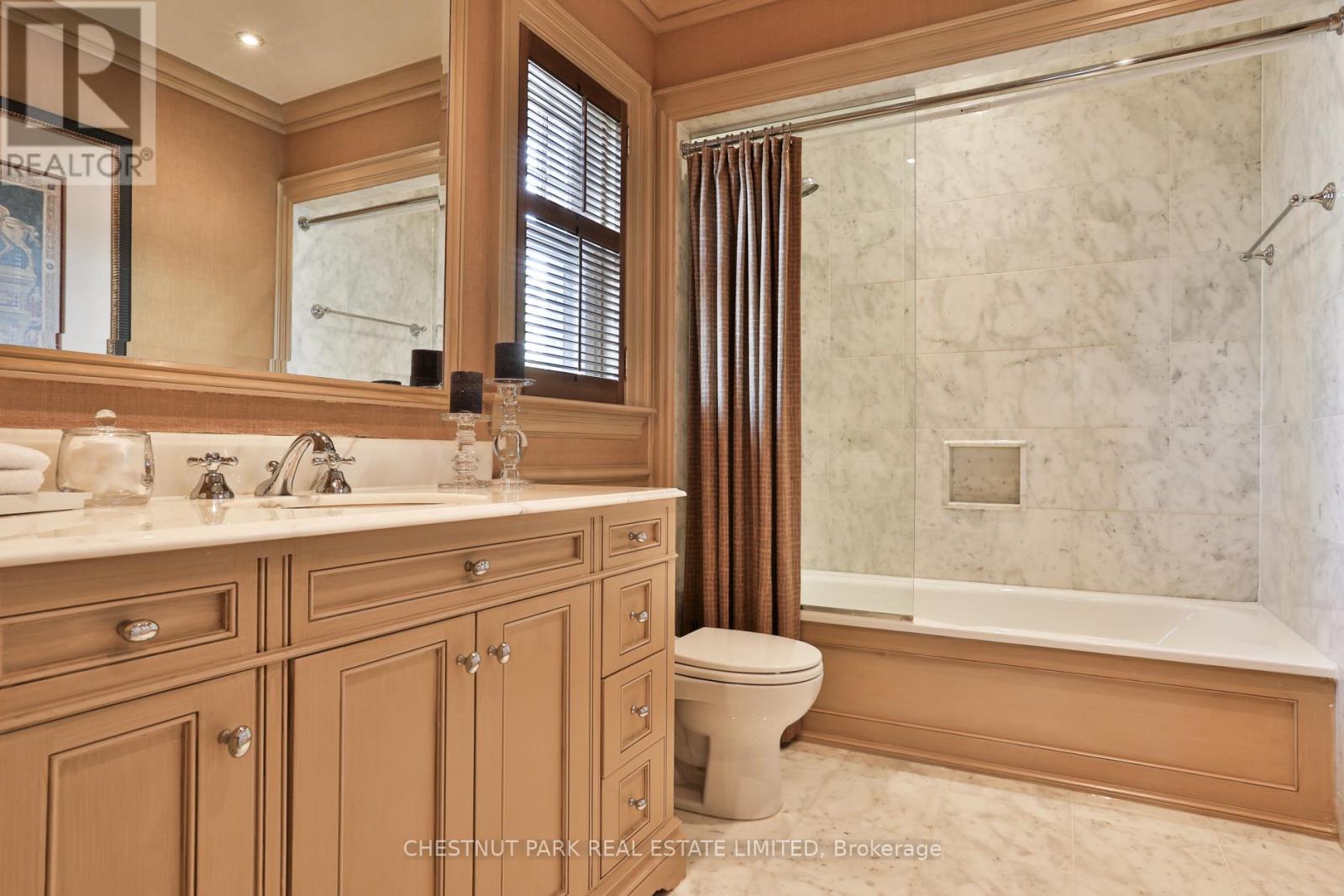170 Roxborough Drive, Toronto, Ontario  M4W 1X8 - Photo 30 - C12473433