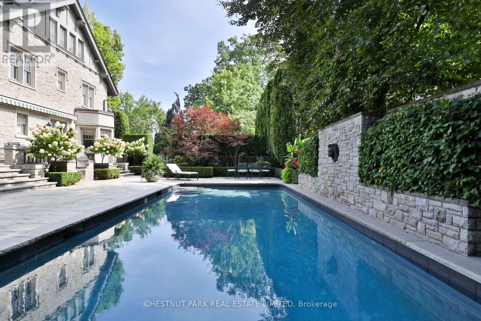 170 Roxborough Drive, Toronto, Ontario  M4W 1X8 - Photo 47 - C12473433