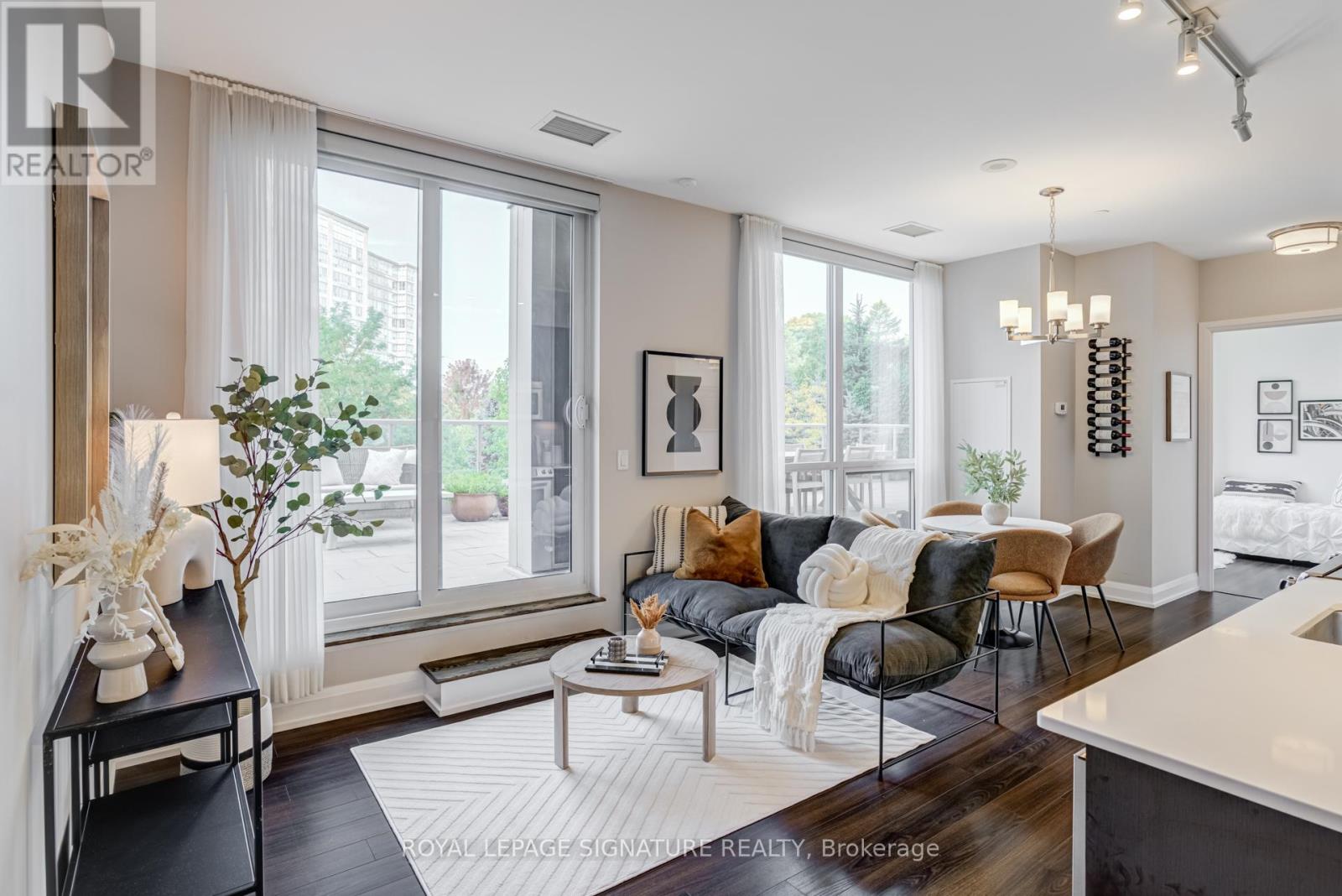 205 - 18 GRAYDON HALL DRIVE, Toronto, Ontario