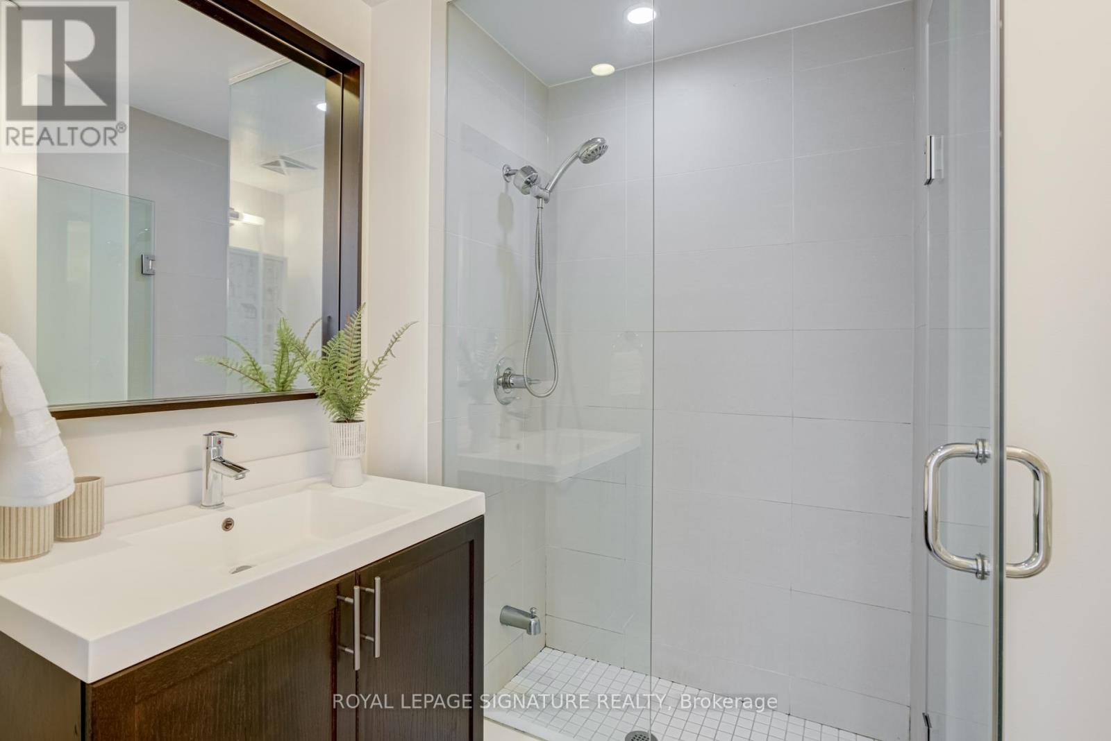 205 - 18 Graydon Hall Drive, Toronto, Ontario  M3A 0A4 - Photo 19 - C12473437