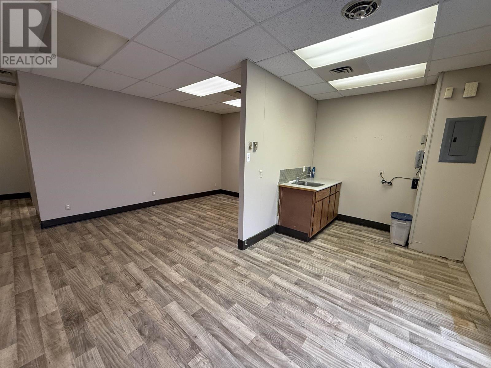 106 Cumberland St, Thunder Bay, Ontario  P7A 4M2 - Photo 5 - TB253275